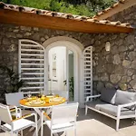 Hotel apartamentowy L'acquolella Positano