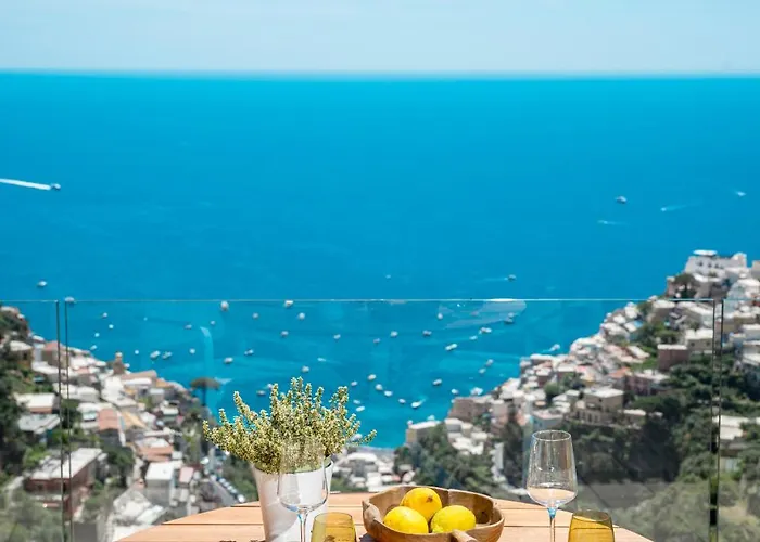 Ξενοδοχείο με διαμερίσματα L'acquolella 4*